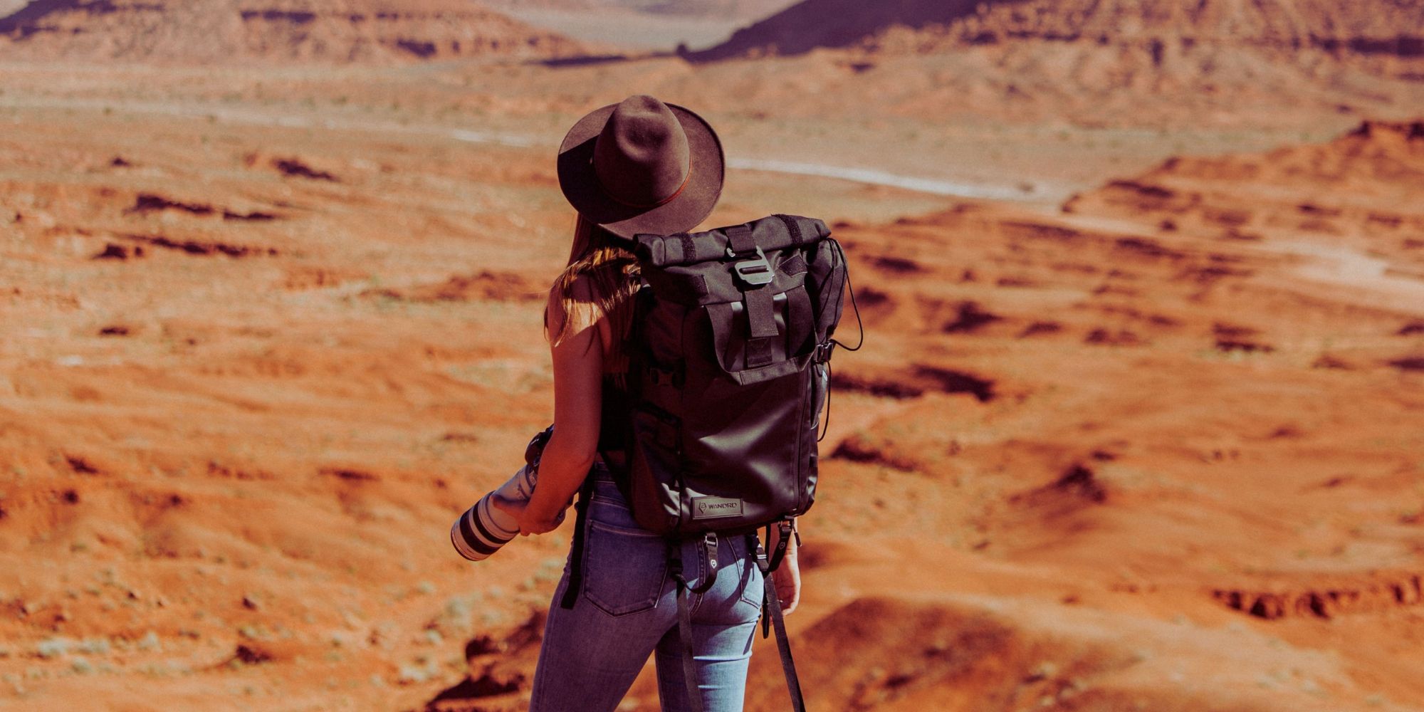 11 Best Stocking Stuffer Ideas for Women Who Travel