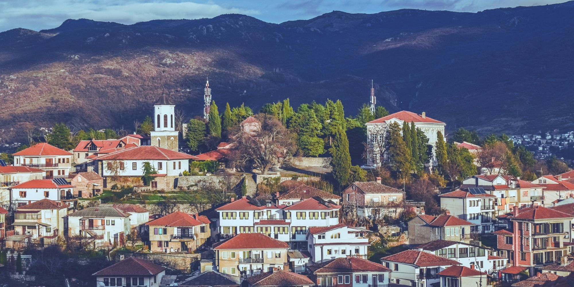 13 Best Gifts for Someone Traveling to North Macedonia