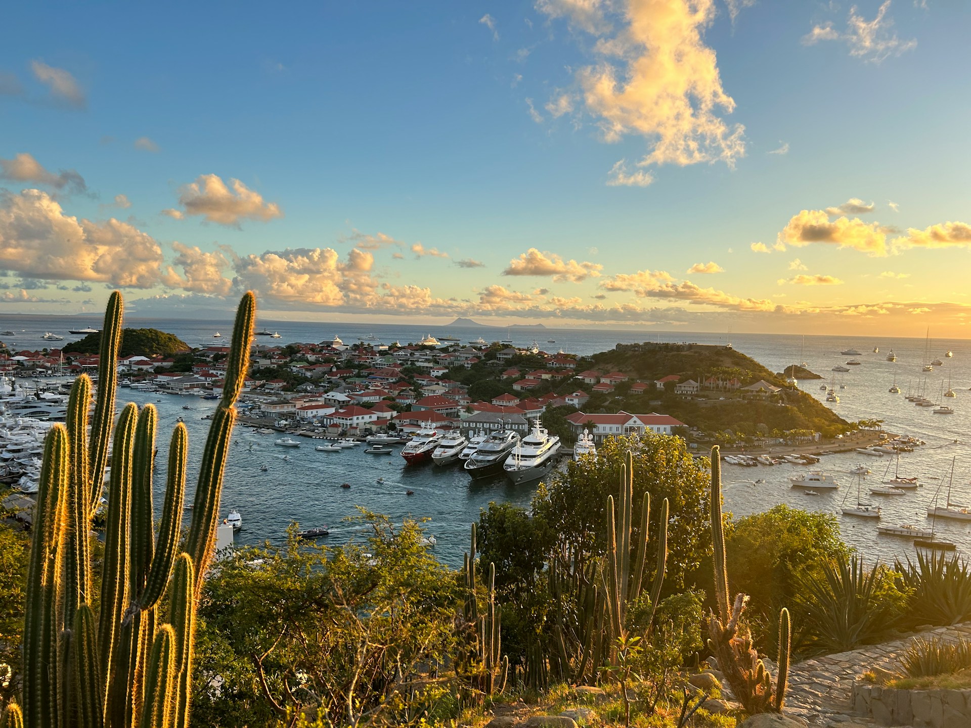 Saint Barthélemy harbor sunset scenery